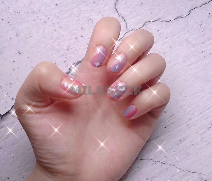 在充满艺术氛围的空间里享受美甲的乐趣—LILY NAILS美甲美睫(合生汇店)3MilkSeek都市体验网