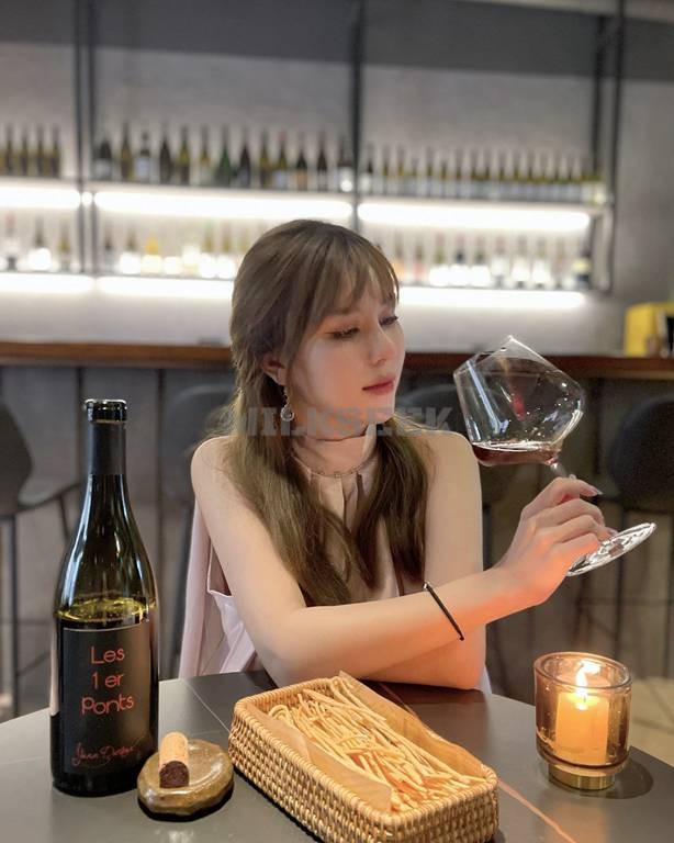 三里屯高端养生保健红酒圣地–涵舍 WineBar葡萄酒吧4MilkSeek都市体验网