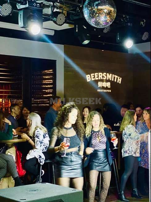 北京家庭式的精酿鲜啤bar–Beersmith(国贸店)3MilkSeek都市体验网