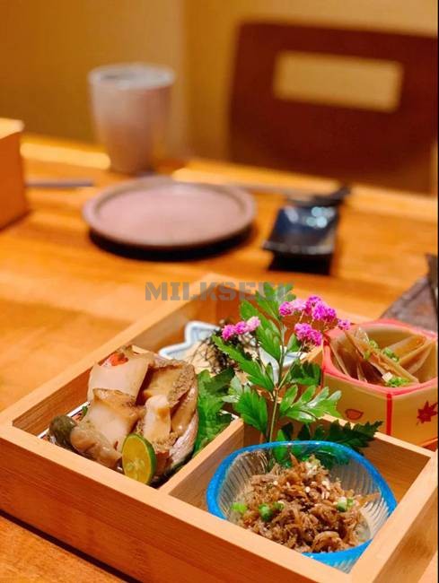 北京养生餐厅里能穿和服的沉浸式居酒屋–串亭居酒屋(大钟寺店)3MilkSeek都市体验网