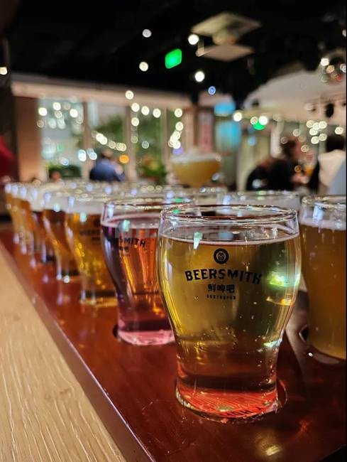 北京家庭式的精酿鲜啤bar–Beersmith(国贸店)MilkSeek都市体验网
