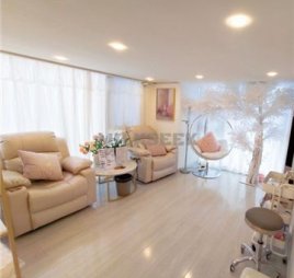 BABY GIRL美甲美睫