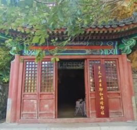千灵山古生物化石博物馆